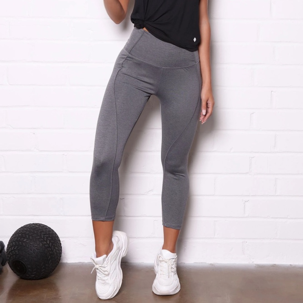 Fashion Nova leggings
